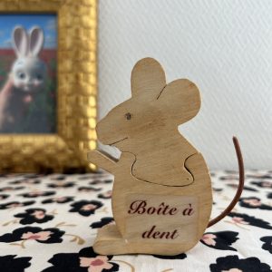 Boîte à dents souris en bois
