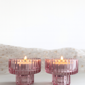 Paire de Bougeoirs en Verre Rose