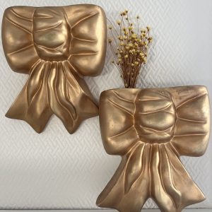 Vase mural nœud doré