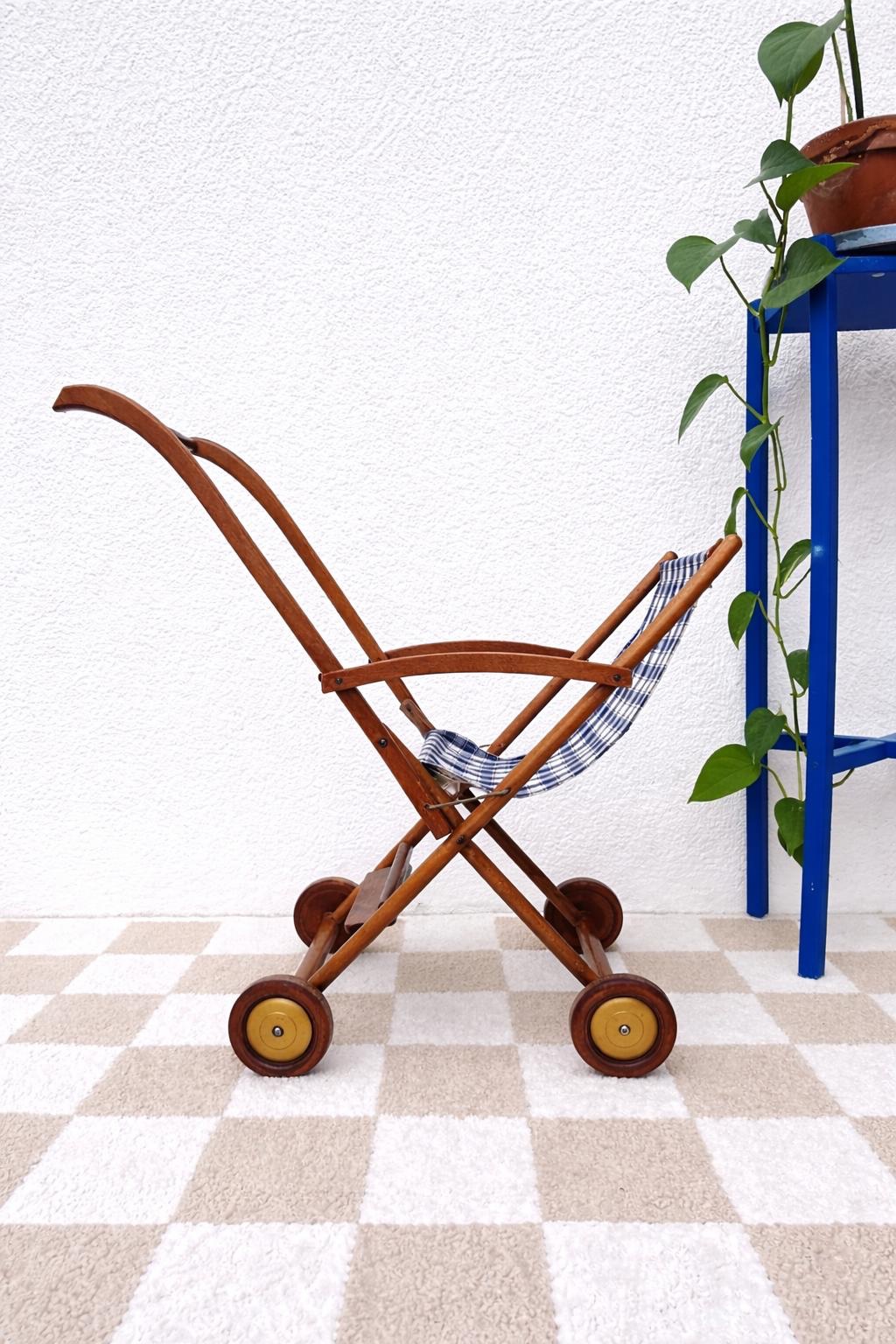 a0979ce6-8307-4163-9264-ea5b65e1aafa a0979ce6-8307-4163-9264-ea5b65e1aafa