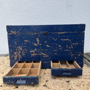 Coffre en Bois D'Atelier Ancien