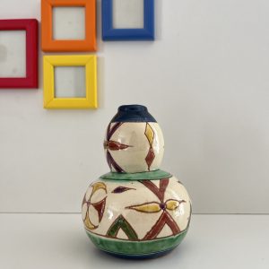Vase en Terre Cuite Artisanale Vintage – Motifs  Géométriques Peints à la Main