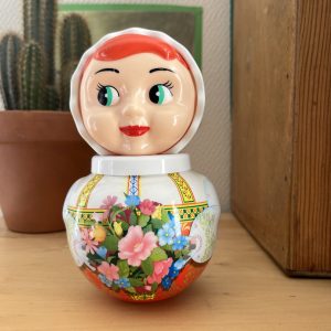 Poupée Culbuto Russe « Alyonushka » – Marque Stellar